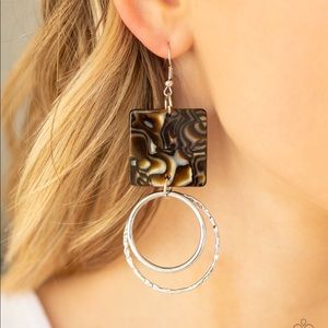 Women’s Earrings